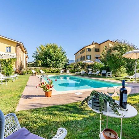 Villa Gabriella Apartments Лукка Екстер'єр фото